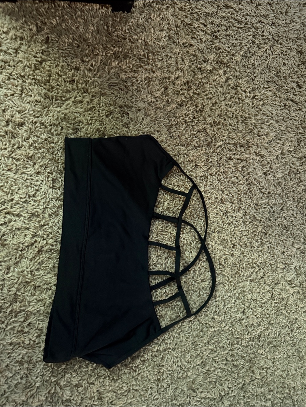 SHEIN Black Strappy Sports Bralette